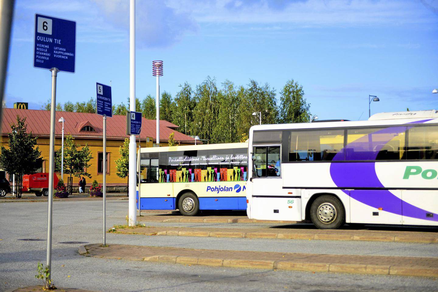 Iisalmen bussit kännykän näytölle | Savo | Savon Sanomat