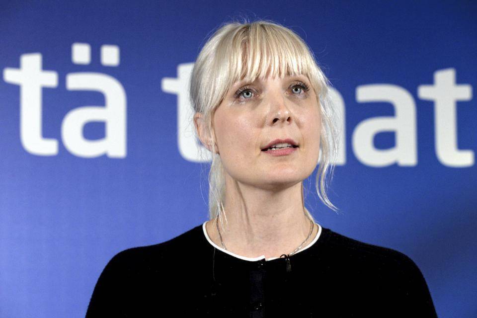 Laura Huhtasaari IS:lle: Eihän Suomi Venäjälle pärjää 